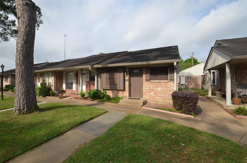Houston, TX 77043,1108 W Tri Oaks LN #154