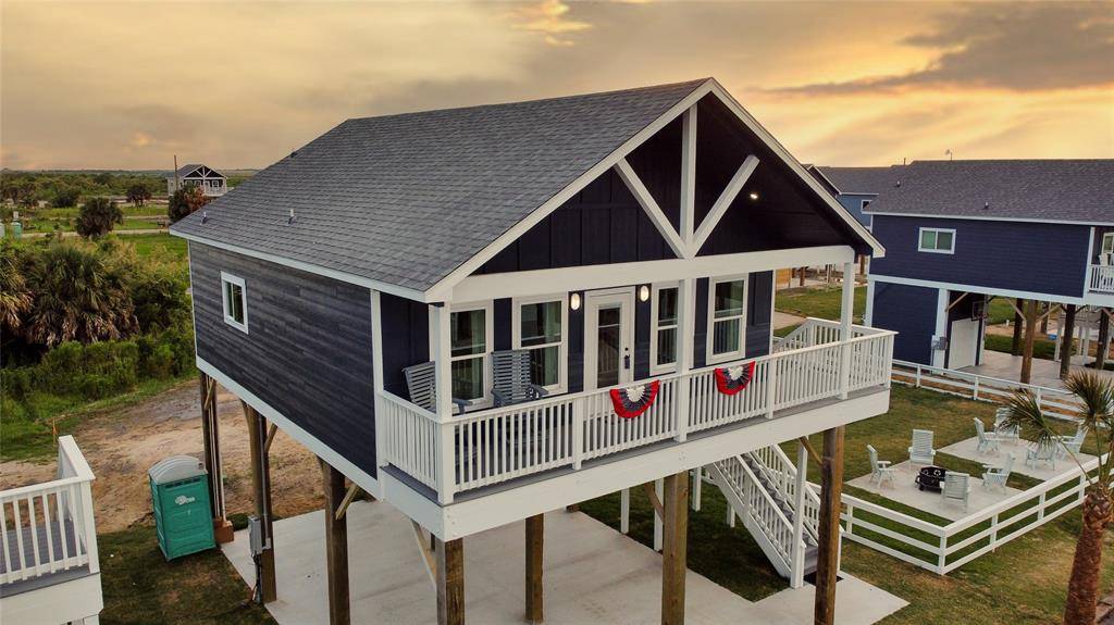 Crystal Beach, TX 77650,1049 Sunset Circle E