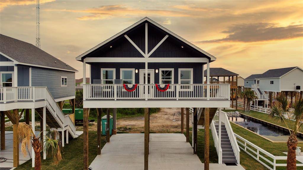 Crystal Beach, TX 77650,1049 Sunset Circle E