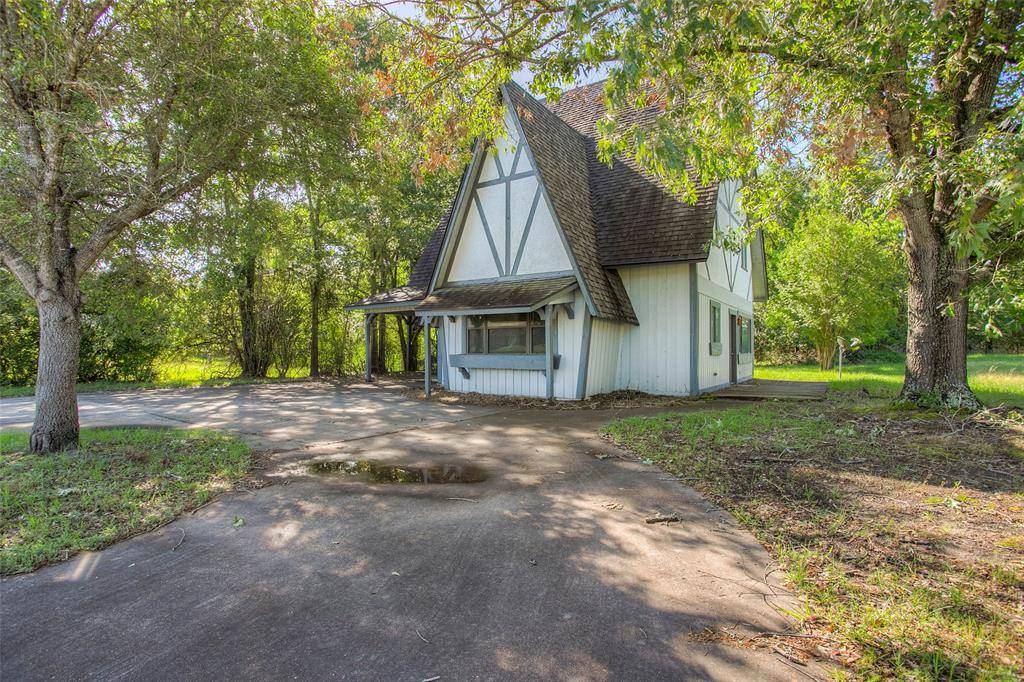 Trinity, TX 75862,60 Westwood DR E