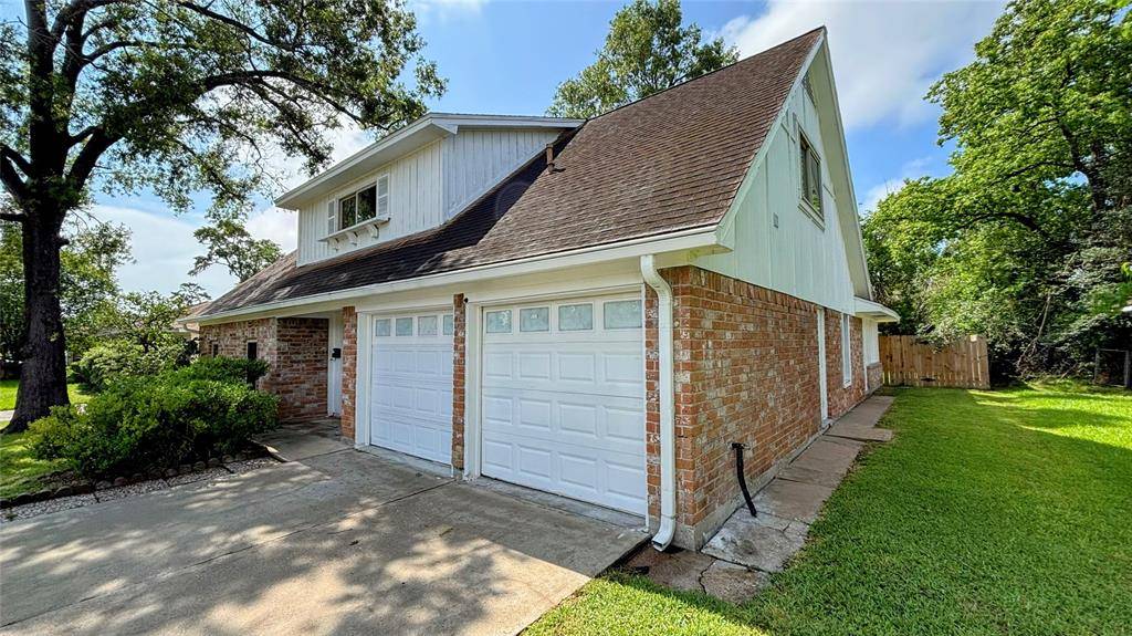Houston, TX 77015,14406 Roundstone LN