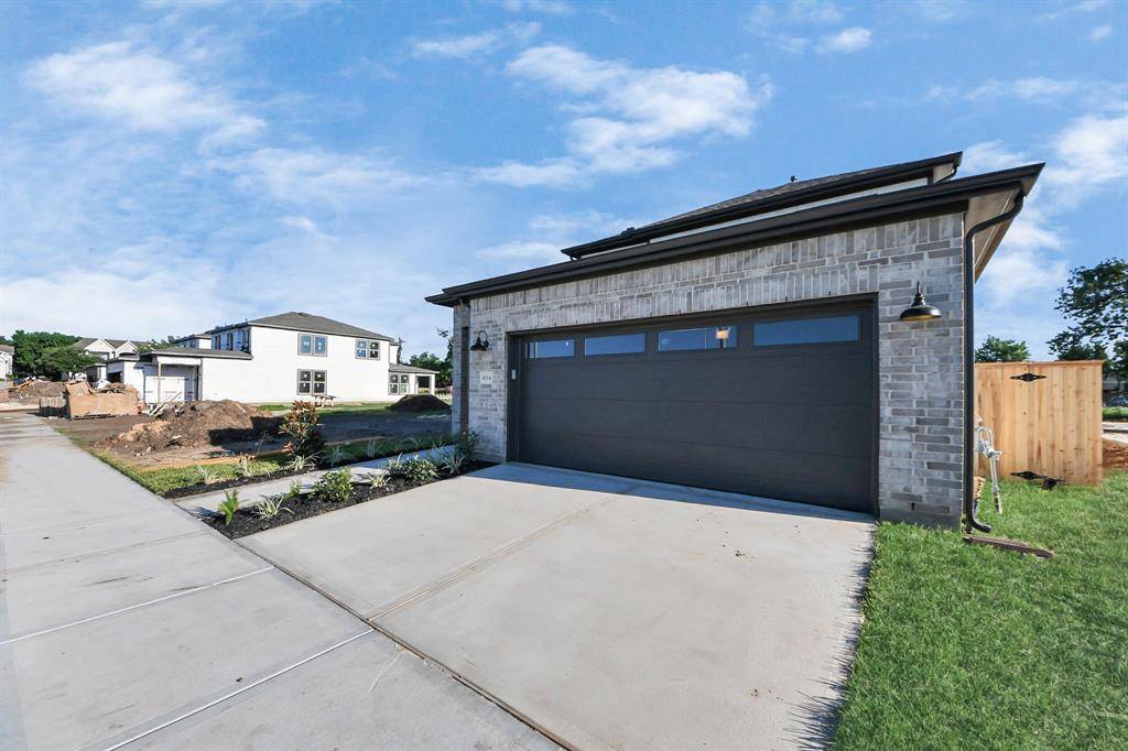 Stafford, TX 77477,4324 Avron DR