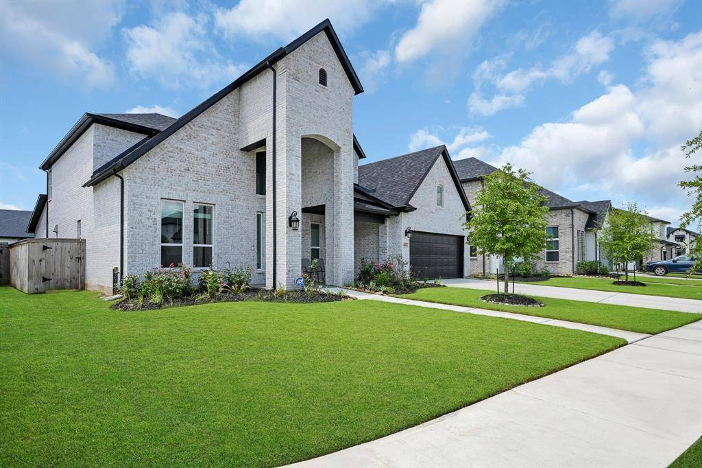 Sugar Land, TX 77479,4611 Elan Bend CT