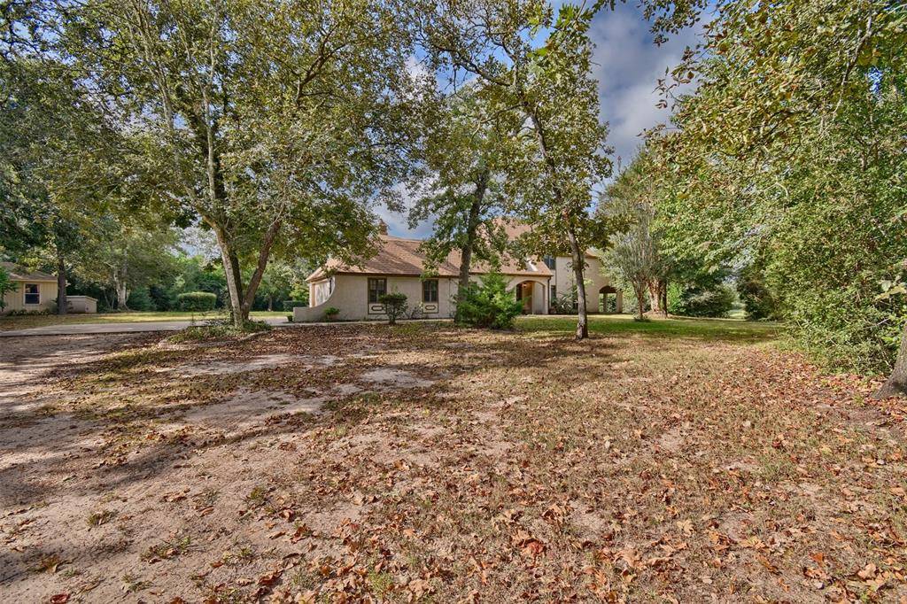 Brenham, TX 77833,3305 Spanish Oaks DR