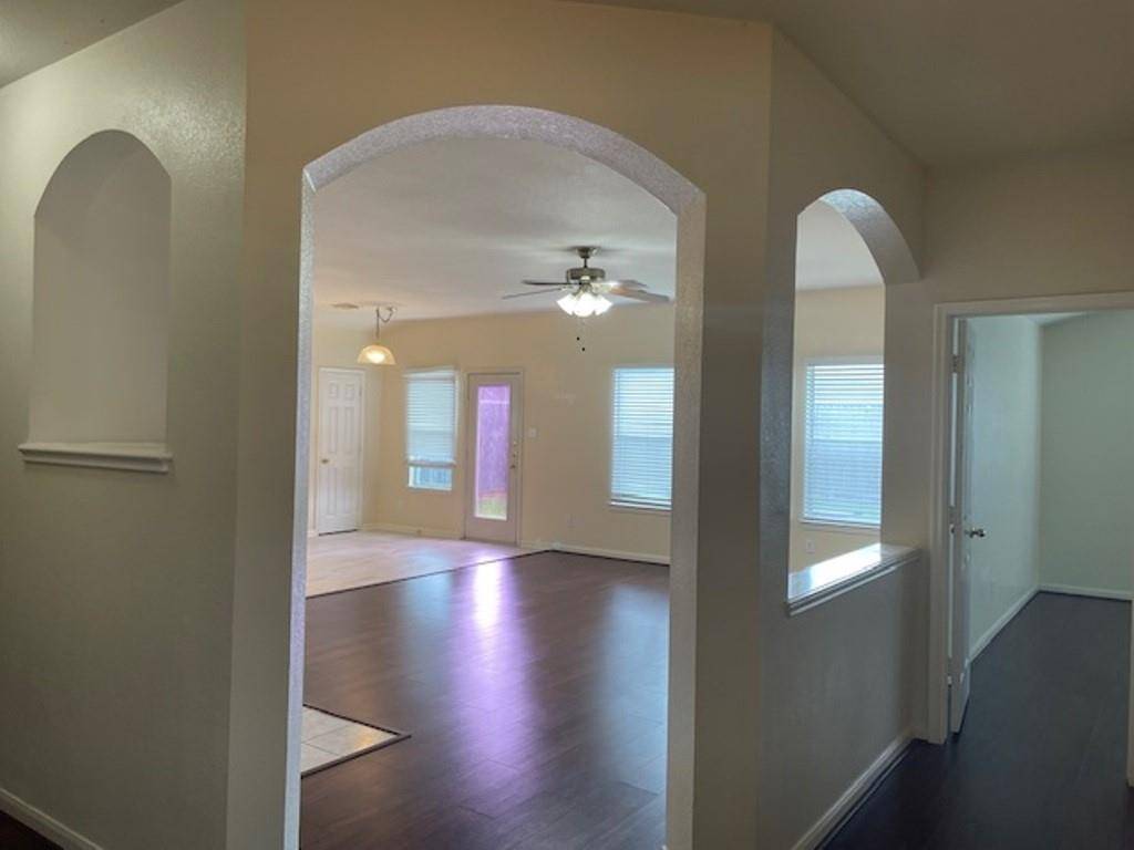 Sugar Land, TX 77479,5230 Meadow Canyon DR