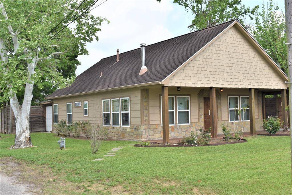 Sweeny, TX 77480,412 Pecan ST