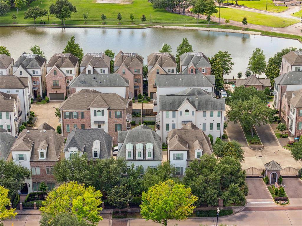 Sugar Land, TX 77478,1206 Lake Pointe Pkwy