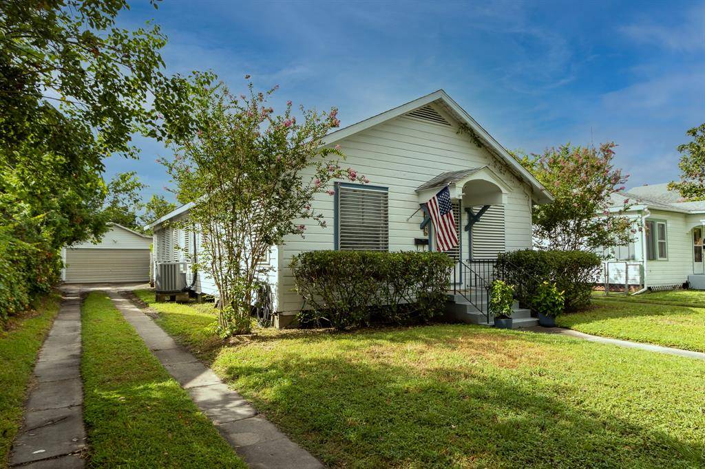 Galveston, TX 77551,4905 Avenue Q 1/2