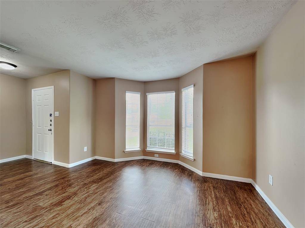 Magnolia, TX 77354,6611 Dillon DR