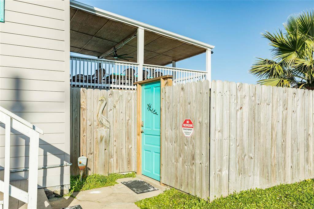 Galveston, TX 77550,2411 42nd ST