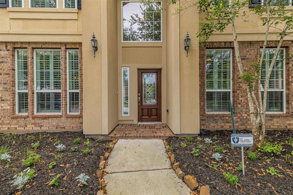 Sugar Land, TX 77479,5203 Emerald Trace Court