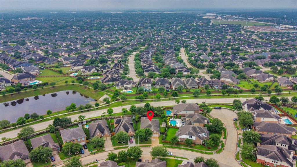 Katy, TX 77494,4227 Misty Waters LN