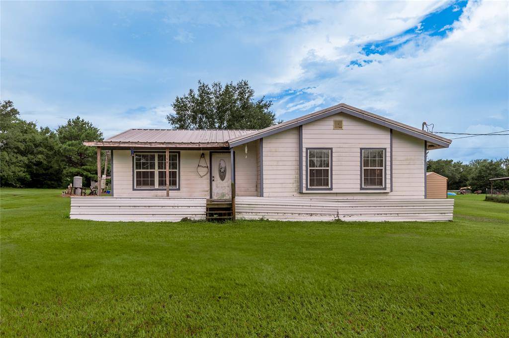 Bedias, TX 77831,7618 County Road 132