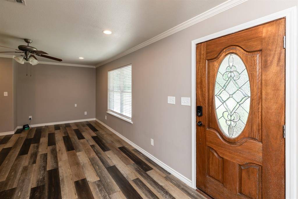 Vidor, TX 77662,3075 Shivers St