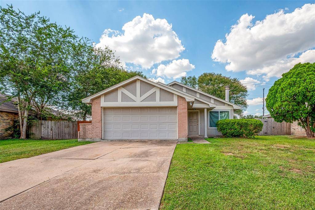 Sugar Land, TX 77498,10810 Forest Leaf DR