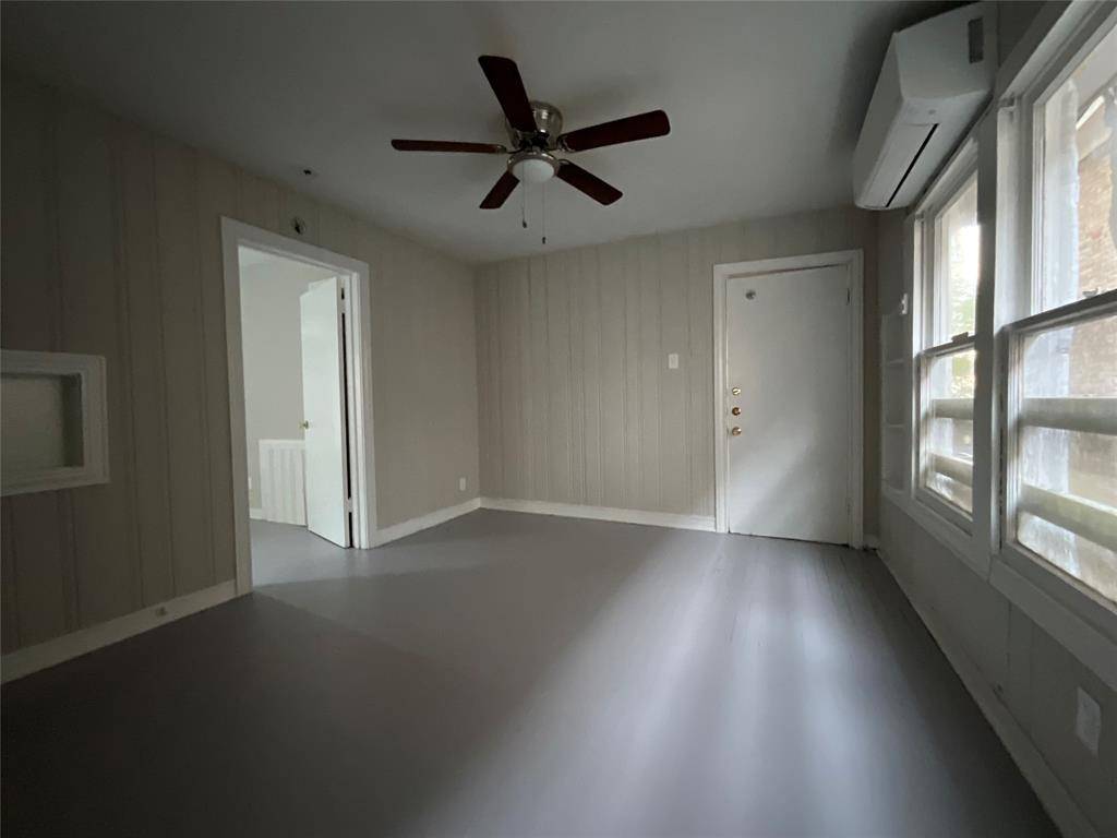 Houston, TX 77006,2518 Grant 1/2 ST #D