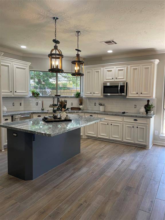 Montgomery, TX 77356,3802 Springcrest
