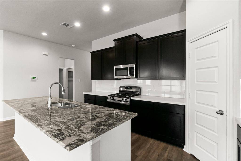 Willis, TX 77318,12369 Shadow Fox DR