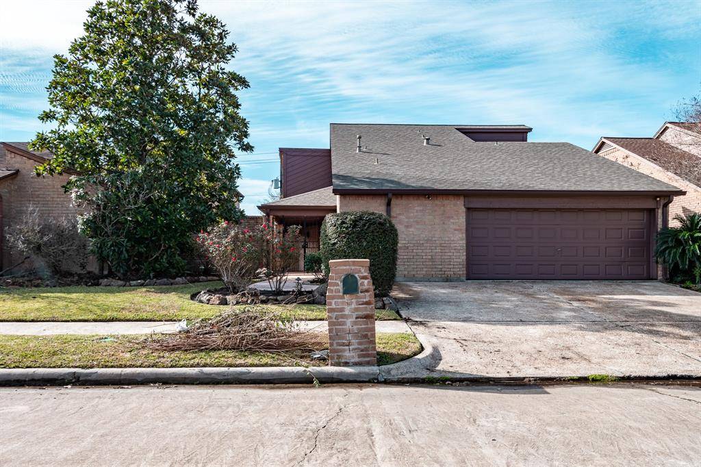 Baytown, TX 77521,4611 Country Club View