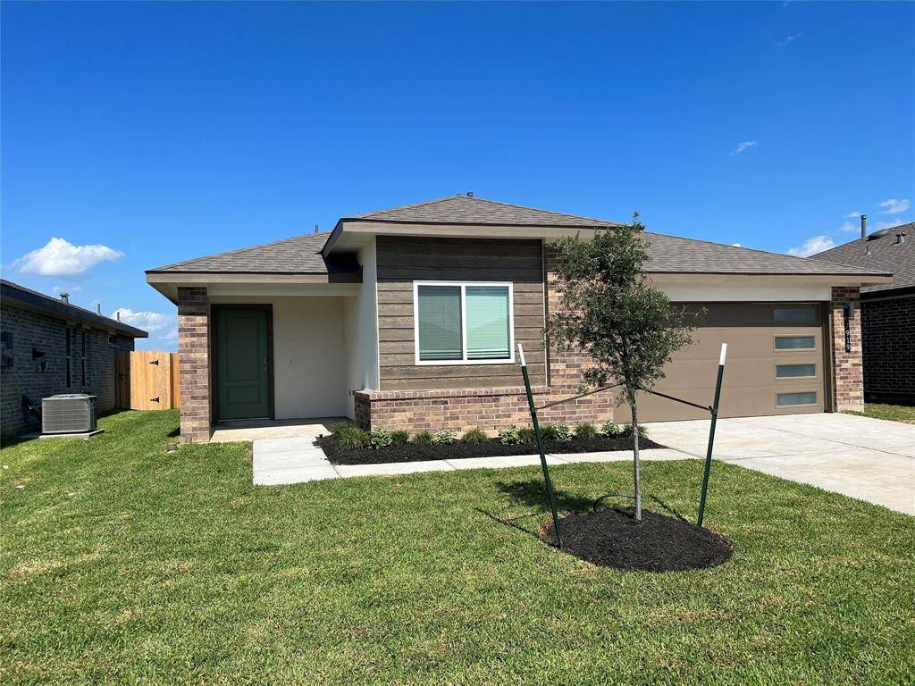 Rosharon, TX 77583,7919 Cattleman Valley Drive