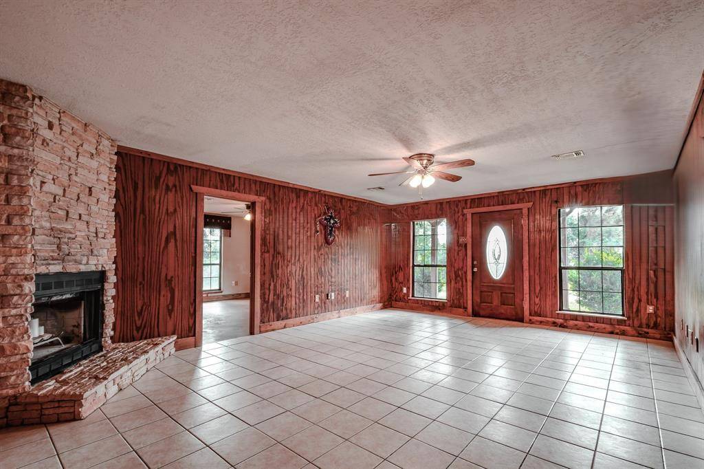 Point Blank, TX 77364,521 Northwood DR