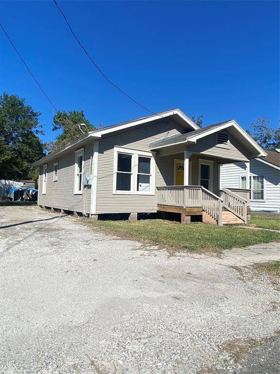 Beaumont, TX 77701,1560 Roberts ST