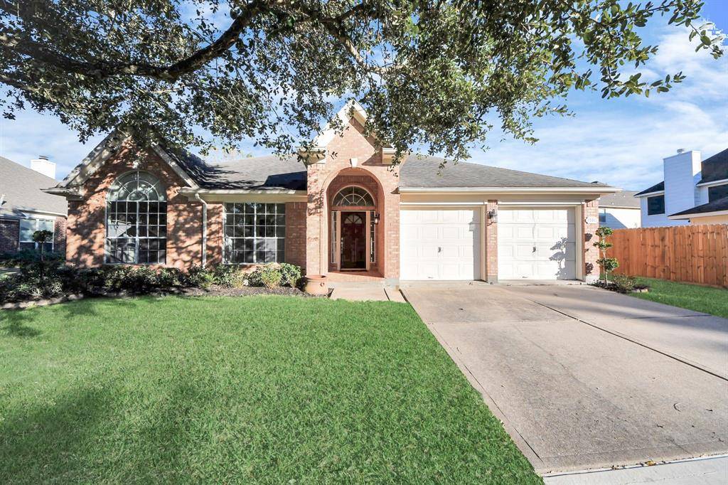 Sugar Land, TX 77498,15310 Oak View TRL