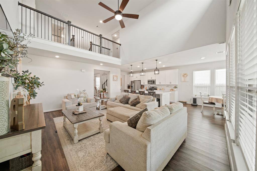 La Porte, TX 77571,358 Cavil Barrier LN