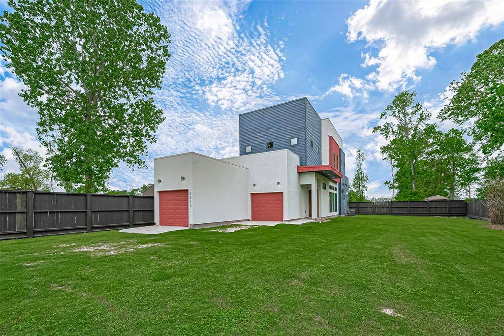 Houston, TX 77091,1250 Paul Quinn ST