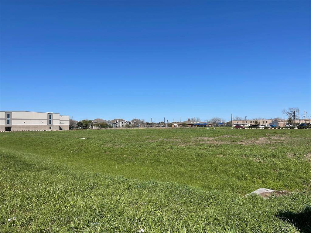 Sugar Land, TX 77498,0 Highway Six