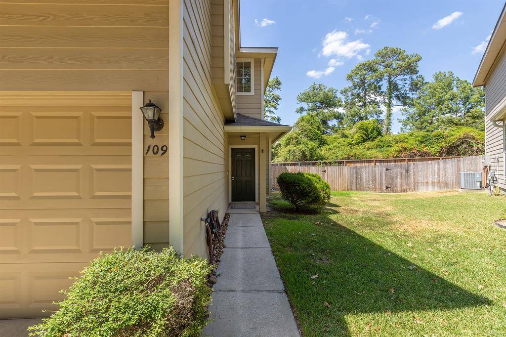 The Woodlands, TX 77382,109 Summerhaze CT