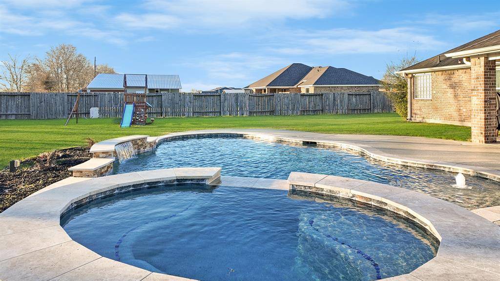 Needville, TX 77461,10706 Harry DR