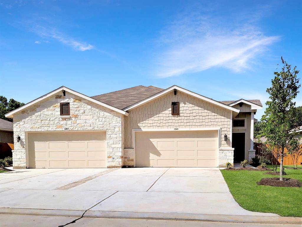 Conroe, TX 77304,126 Wickersham #B