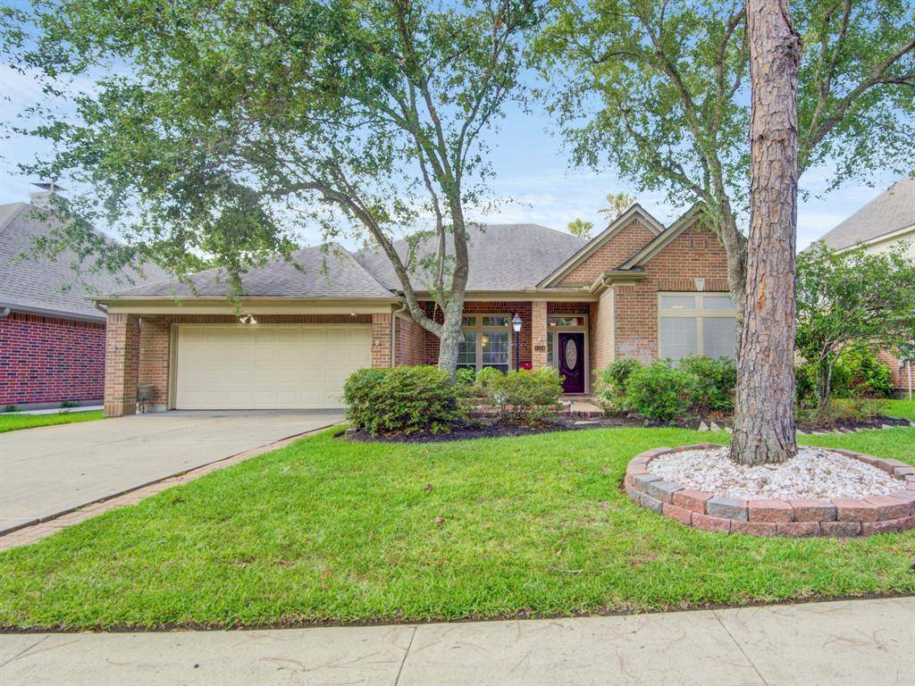 Friendswood, TX 77546,3134 Autumn Leaf Drive