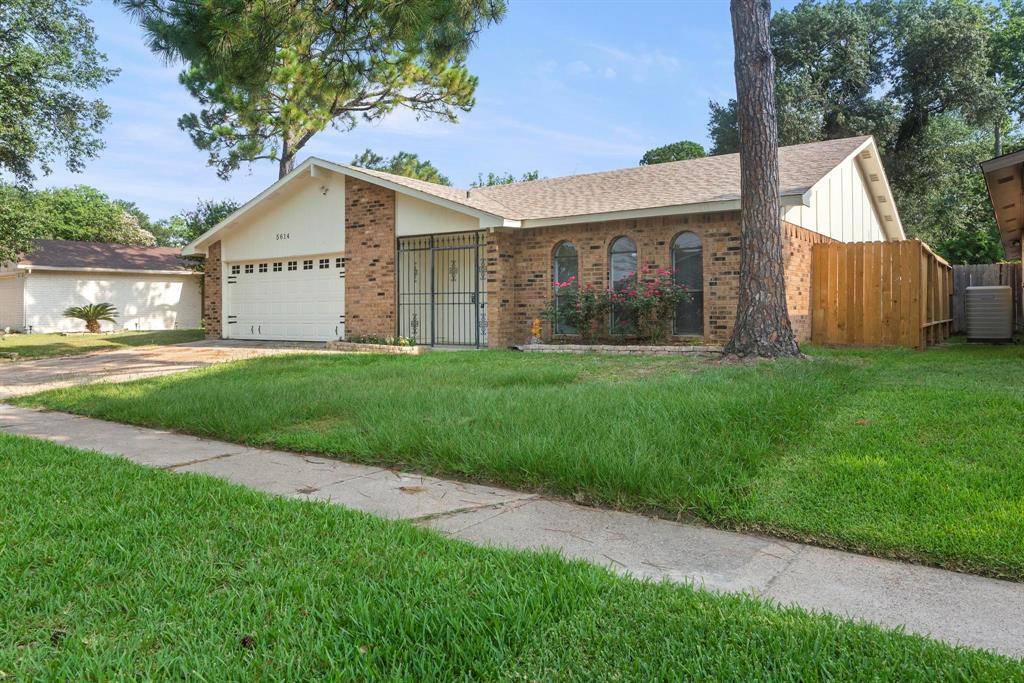 Houston, TX 77088,5614 Hickory Forest DR