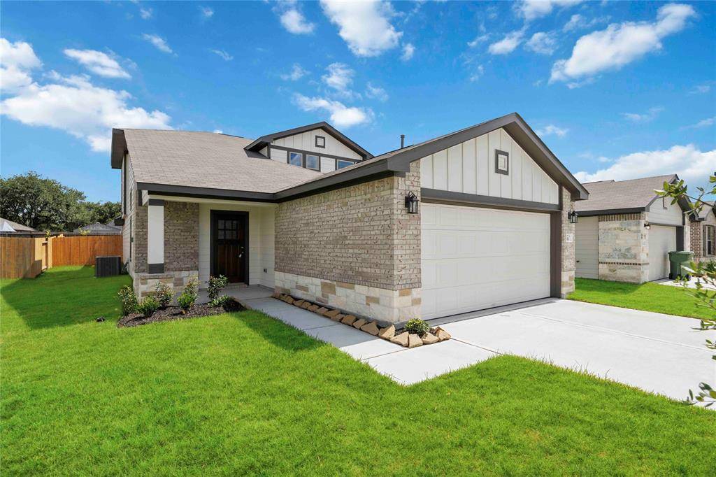 Dayton, TX 77535,810 Clear Valley Lane