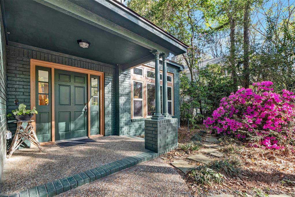 The Woodlands, TX 77381,26 W Trace Creek DR