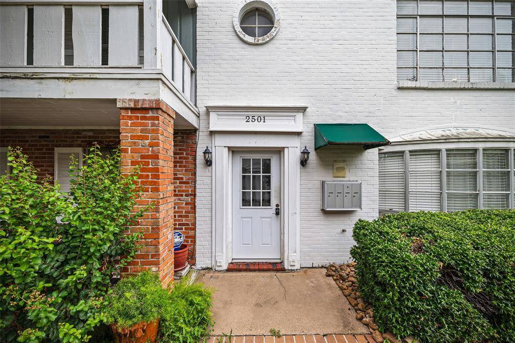 Houston, TX 77057,2501 Marilee LN #4
