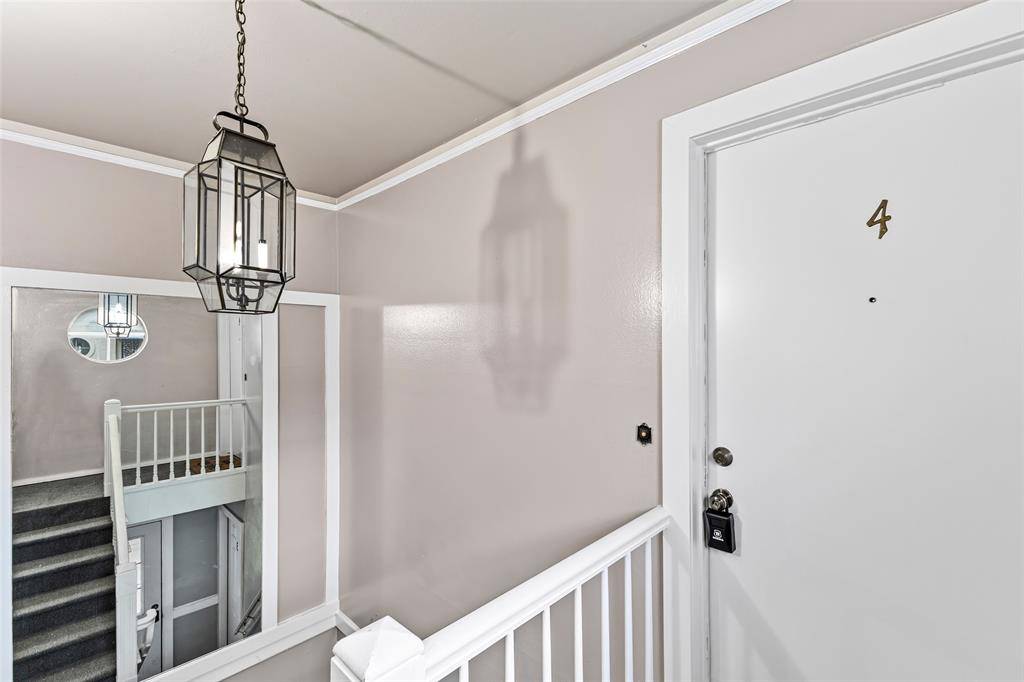 Houston, TX 77057,2501 Marilee LN #4