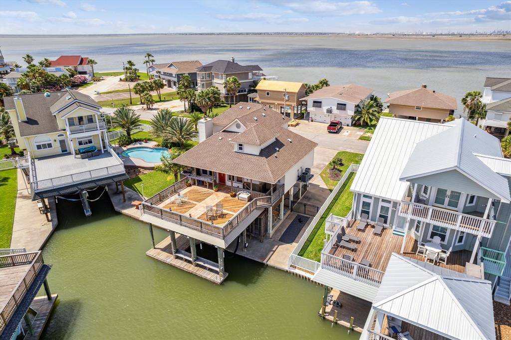 Tiki Island, TX 77554,1339 Outrigger