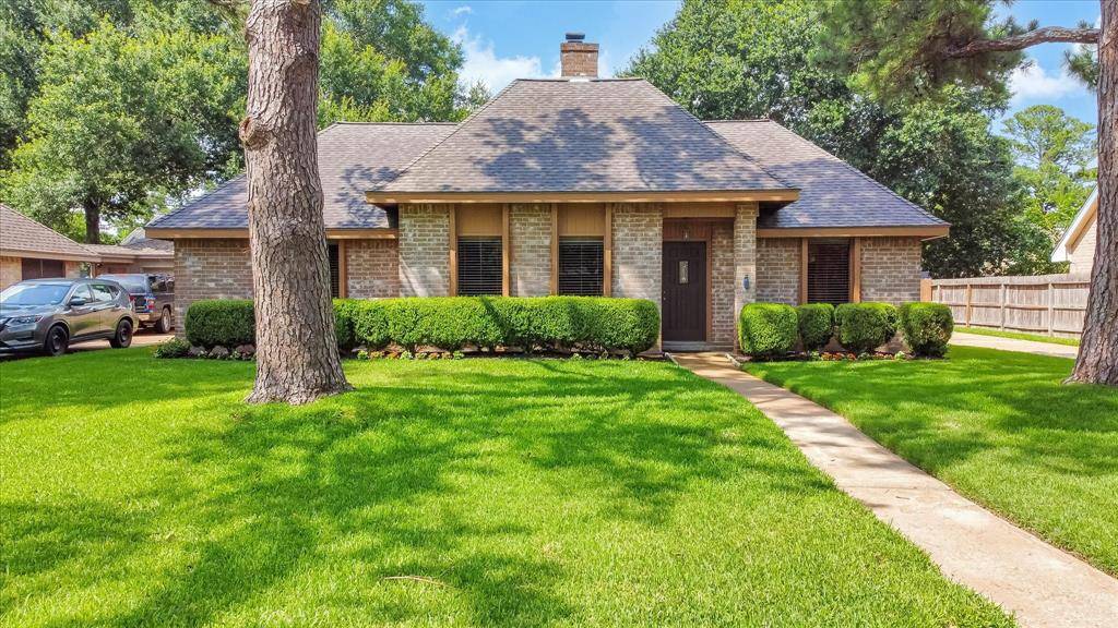 Houston, TX 77095,15818 Mesa Gardens DR