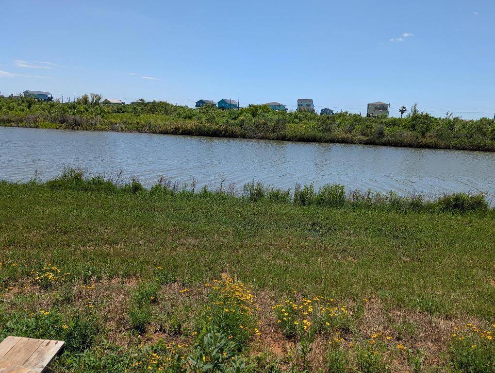 Sargent, TX 77414,505 CR 204  Dolphin Way DR
