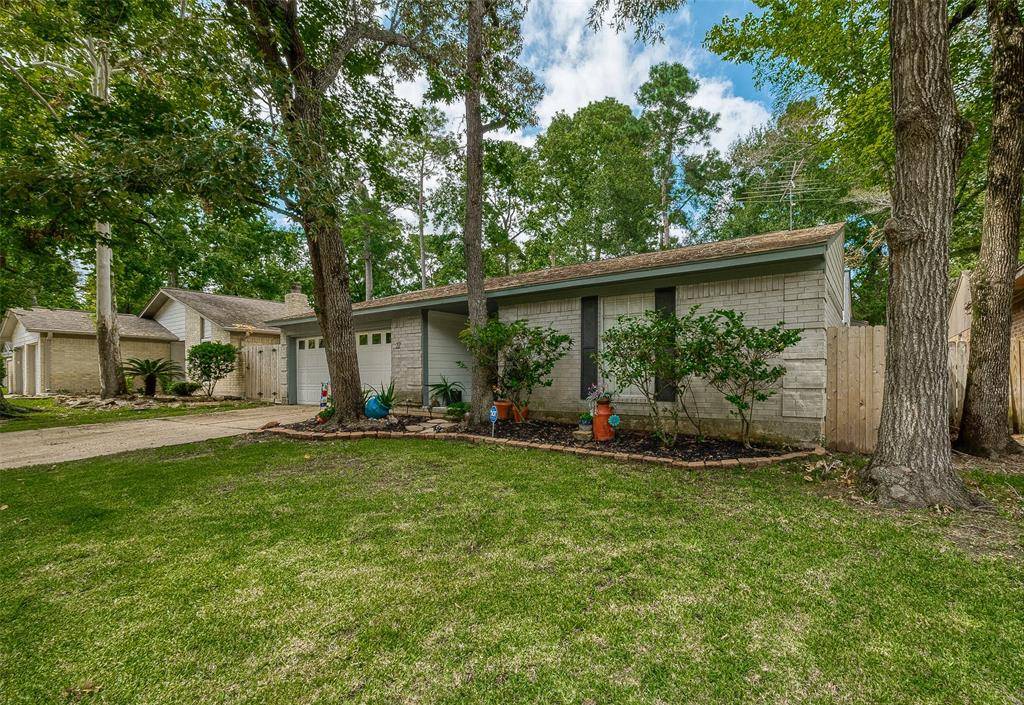 The Woodlands, TX 77381,22 Pineash CT