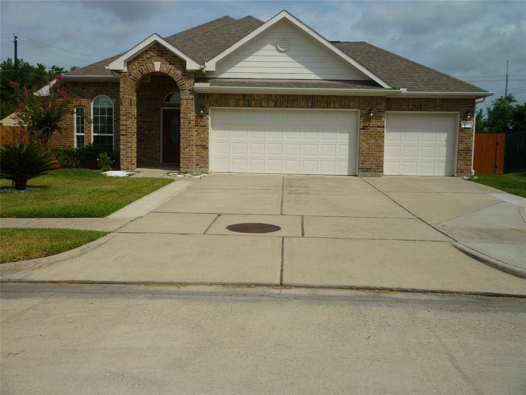 Baytown, TX 77520,106 Persimmon DR