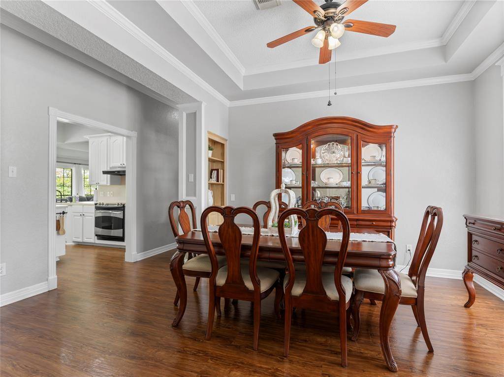 West Columbia, TX 77486,2221 Lake Forrest DR