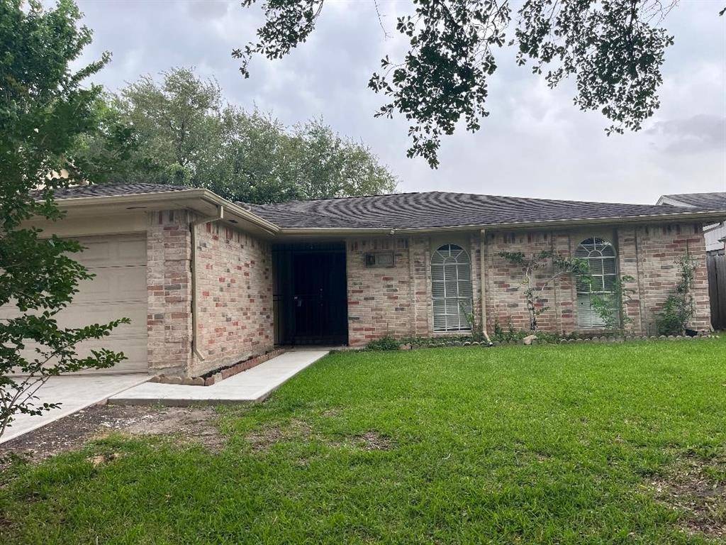 Sugar Land, TX 77498,10511 Townhall LN