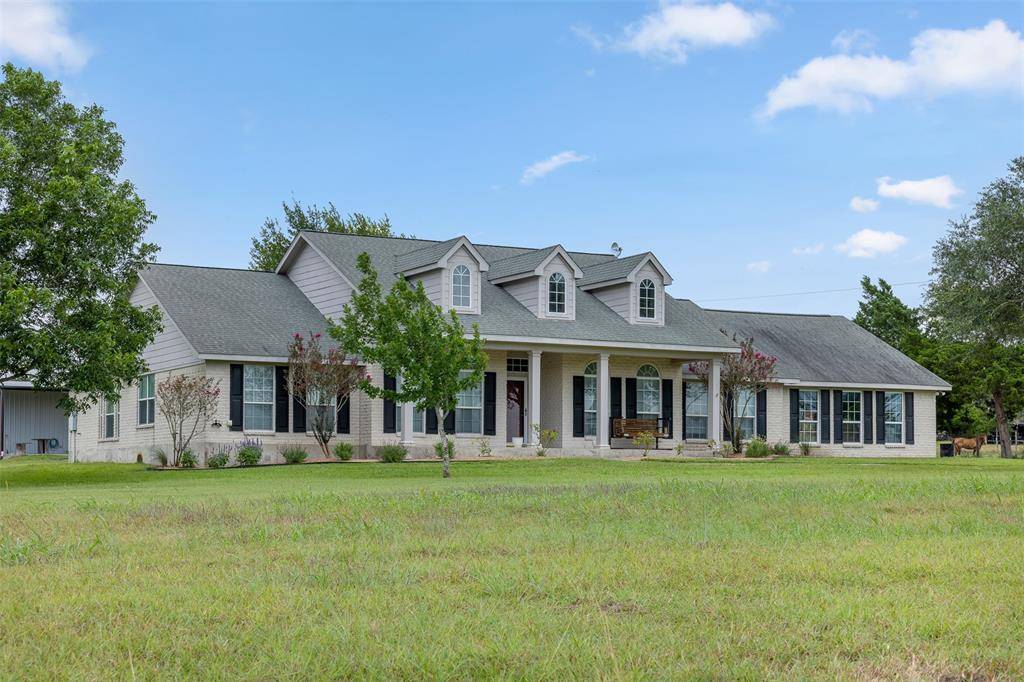 Burton, TX 77835,775 Century Farms RD