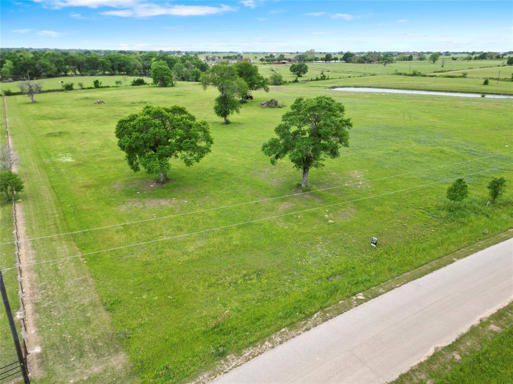 Hempstead, TX 77445,23827 Legacy LN