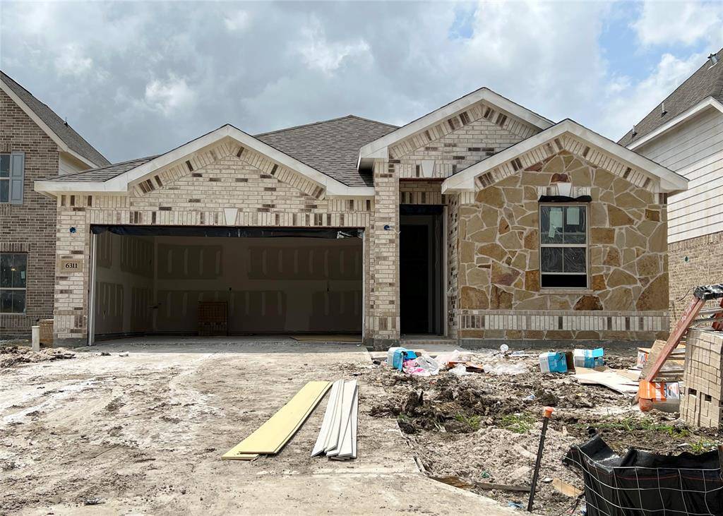 Crosby, TX 77532,6311 Lemon Balm LN