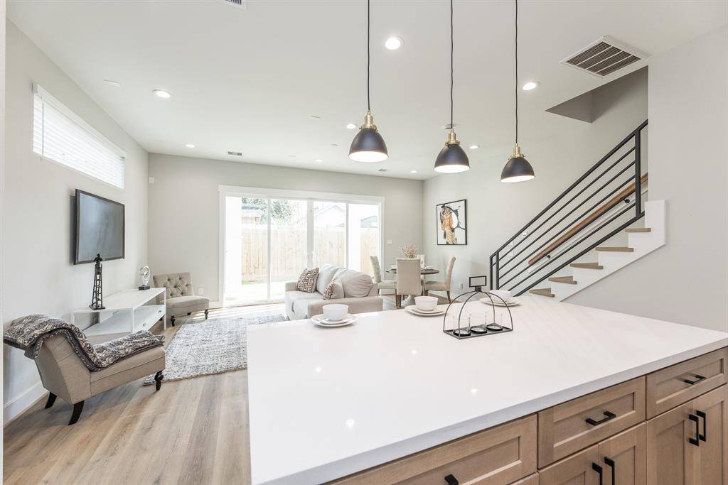 Houston, TX 77004,3310 Bremond ST